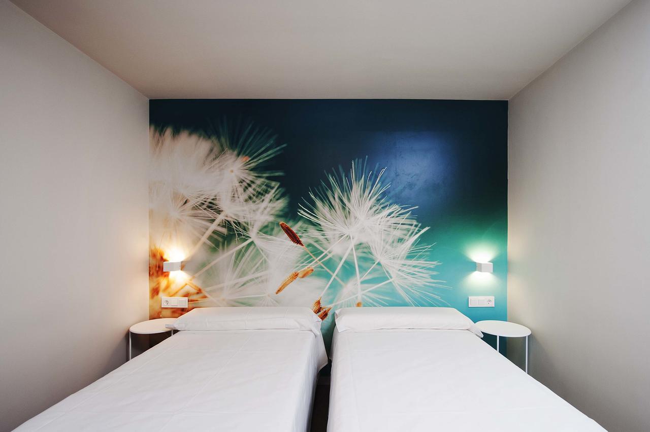 Apartamentos Divan Витория Экстерьер фото